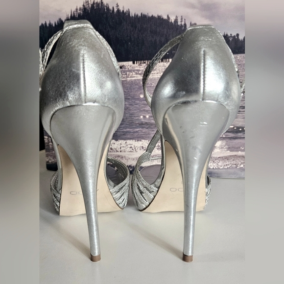 Aldo Metallic Silver Heels - Picture 4 of 9